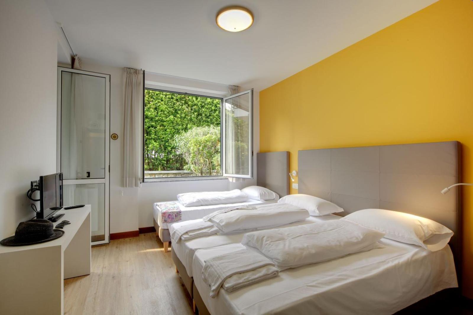 Residence Isolino แวร์บาเนีย ภายนอก รูปภาพ