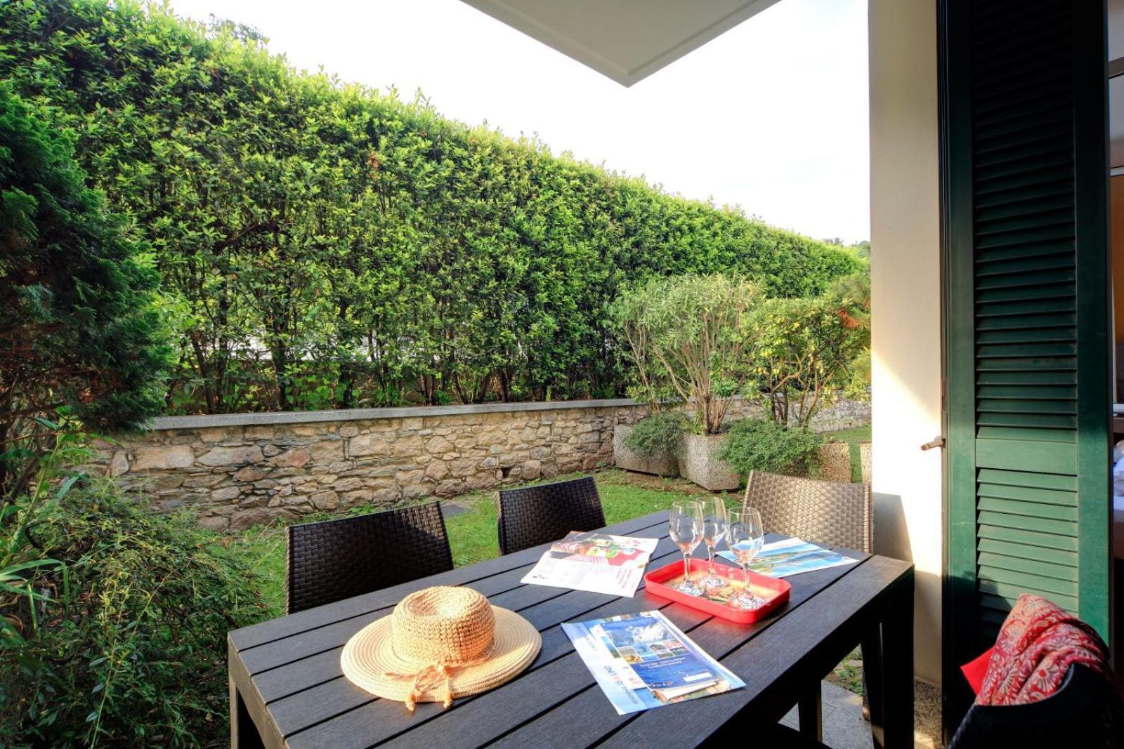 Residence Isolino แวร์บาเนีย ภายนอก รูปภาพ